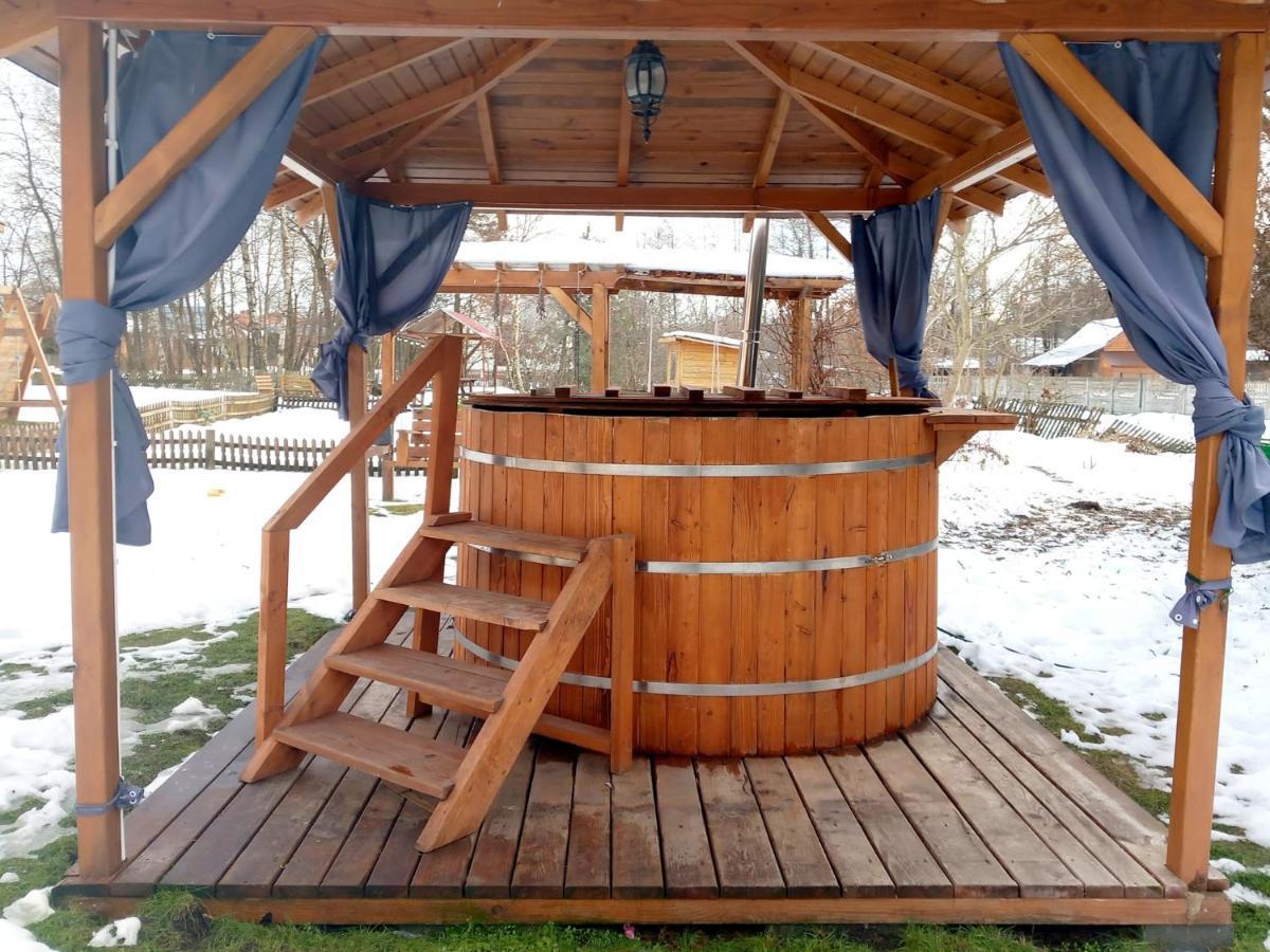 Gospodarstwo Agroturystyczne Pod Lasem Maria Plazio Narol Luaran gambar